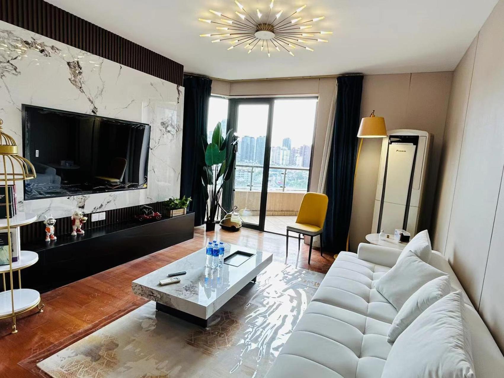 Apartemen 新地苑公寓 Shanghai